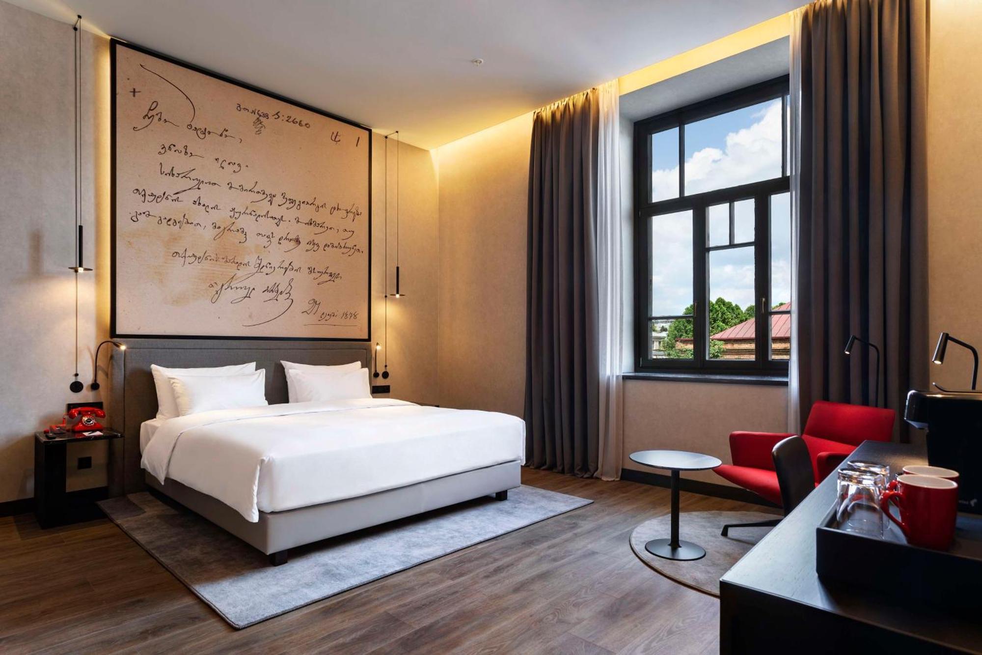 فندق Radisson Red 5*