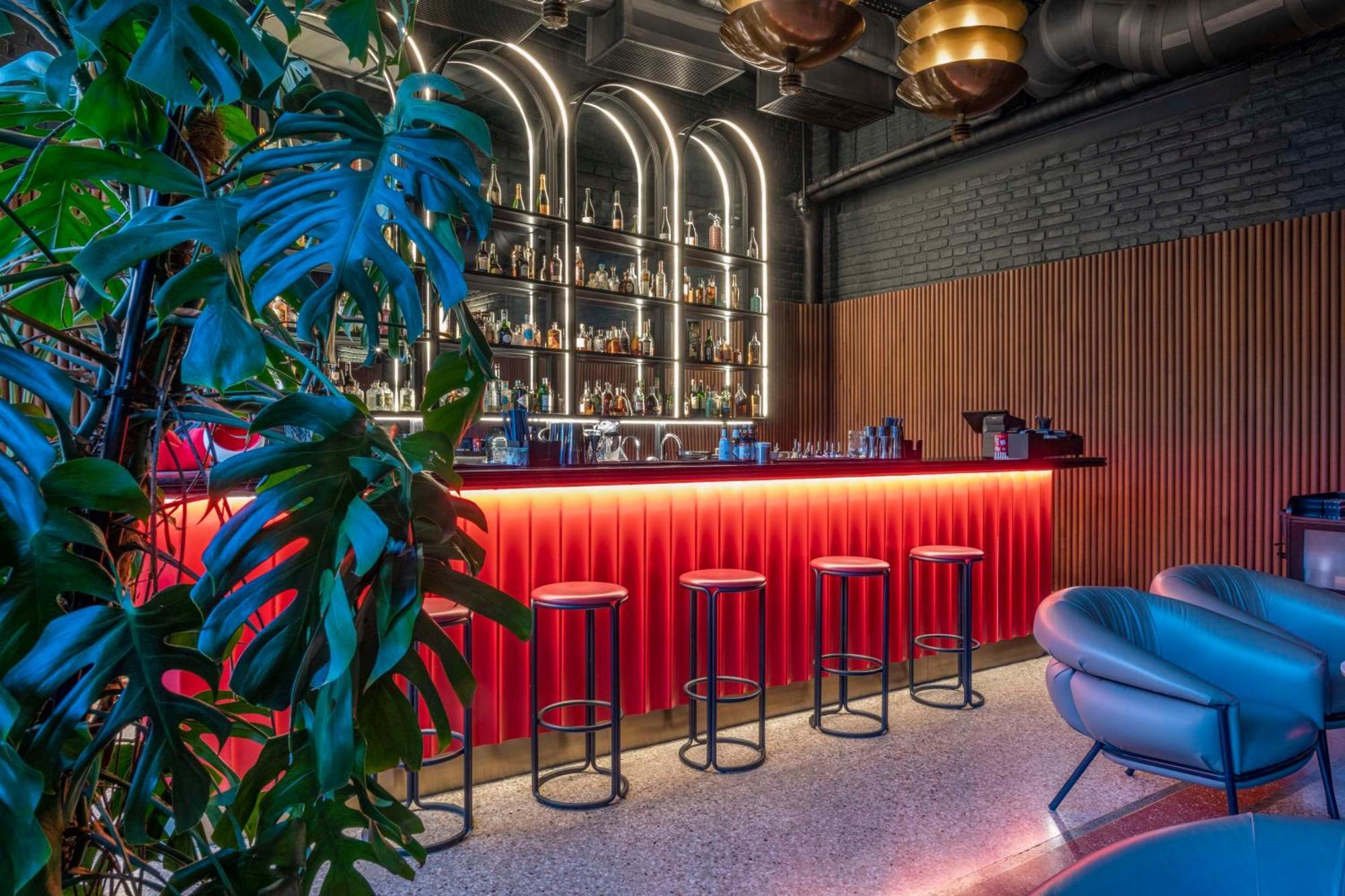 Radisson Red Отель